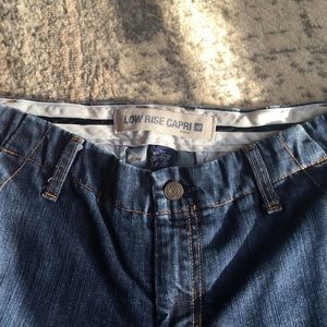 Gap Low Rise Stretch Capri